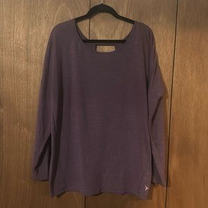 Old Navy active go dry  XL top.